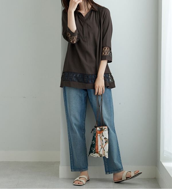 BELLUNA（ベルーナ）の「袖＆裾レース切替シャツチュニック（チュニック）」｜詳細画像