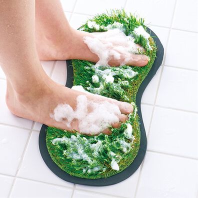「足を丸ごと洗えるフットブラシＳＨＩＢＡＦＯＯＴ（バス用品）」