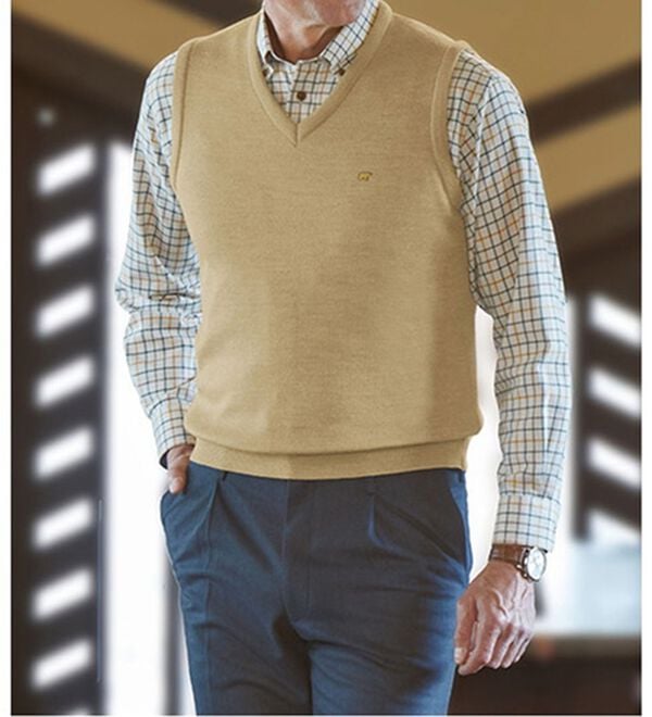 「＜ゴールデンベア＞国産上質ニットベスト（メンズベスト）」｜詳細画像