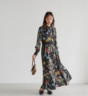RANAN（ラナン）の「レトロフラワーシャツワンピース（プリントワンピース）」｜ブラック系
