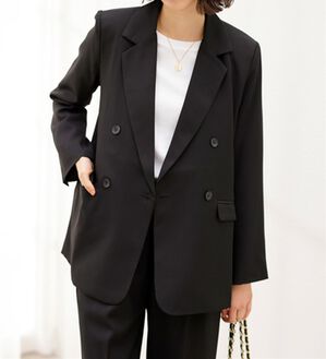 GeeRA（ジーラ）の「洗える！ストレッチカセットスーツ（その他ワンピース）」｜ダブルボタン/ブラック