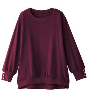 alotta（アロッタ）の「なめらか起毛袖金ボタンゆるトップス（カットソー）」｜ボルドー