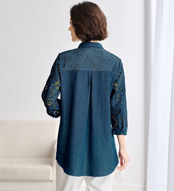 BELLUNA（ベルーナ）の「美しいケミカルレースのデニムシャツ（シャツ）」｜詳細画像