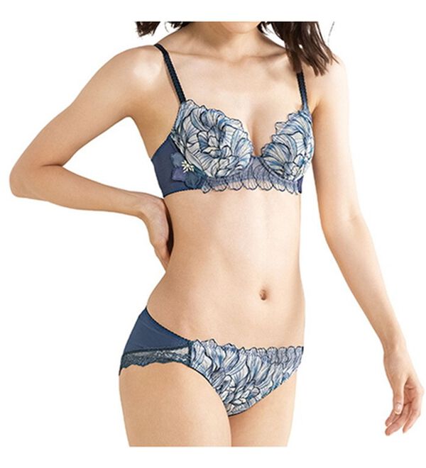 LAVIENNE（ラヴィエンヌ）の「＜ワコール＞Ｗｉｎｇ　Ｌｅｓｓｉａｇｅ（レシアージュ）脇すっきりブラ（ブラジャー）」｜詳細画像