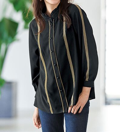 BELLUNA（ベルーナ）の「クールに決まる配色レース使い衿フリルブラウス（ブラウス）」