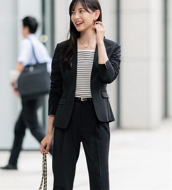 GeeRA（ジーラ）の「【ジャケット+パンツ】洗濯機で洗えるのびのび！ストレッチカットソーセットアップスーツ（パンツスーツ）」｜詳細画像