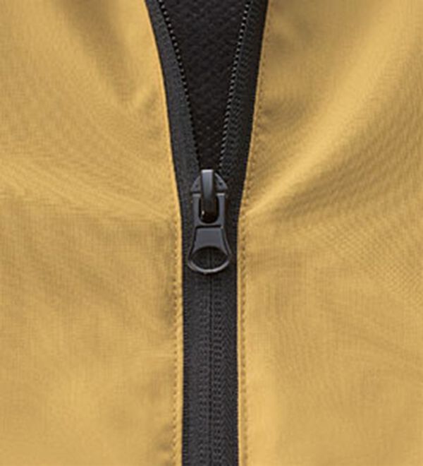 BELLUNA（ベルーナ）の「花粉対策！防風&times;はっ水パーカー（ブルゾン）」｜詳細画像