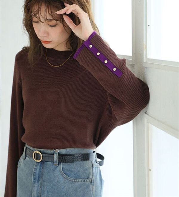 A HAPPY MARILYN（アハッピーマリリン）の「【Ｌ～８Ｌ】フィットしすぎない！もっちりリブ 配色美人着回し 袖ボタンニット（ニット・セーター）」｜詳細画像