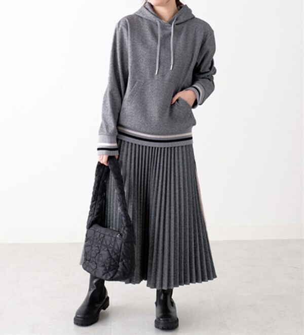 BELLUNA（ベルーナ）の「【Ｌａｇｒｉｌｕａ】ウール調素材ヘリンボーン柄パーカー（パーカー）」｜詳細画像