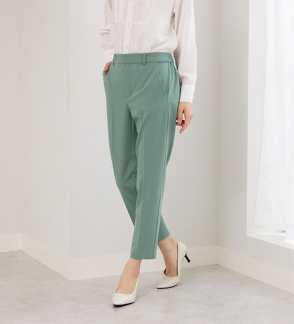 BELLUNA（ベルーナ）の「サマ見え！美脚テーパードパンツ（テーパードパンツ）」｜詳細画像