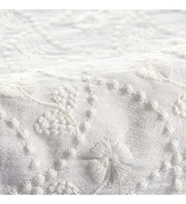 BELLUNA（ベルーナ）の「綿１００％クラフト刺しゅうブラウス（ブラウス）」｜詳細画像