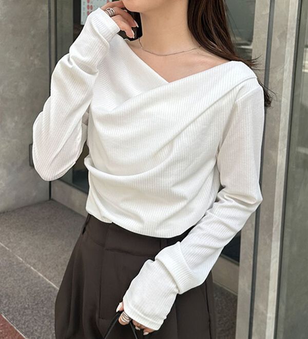 RANAN（ラナン）の「【春色追加】上品ドレープリブロングＴシャツ（カットソー）」｜詳細画像