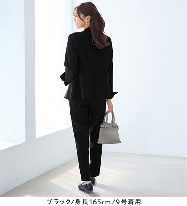 alotta（アロッタ）の「【２点セット】洗える！多機能ノーカラージャケットスーツ（パンツスーツ）」｜詳細画像