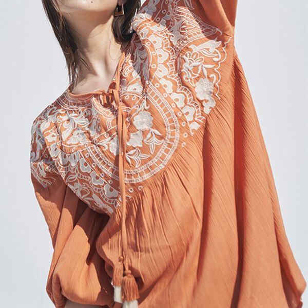 RANAN（ラナン）の「楊柳刺しゅうブラウス（ブラウス）」｜詳細画像