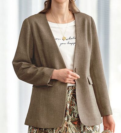 BELLUNA（ベルーナ）の「＜楽スタフィット＞ツイード調ノーカラージャケット（ノーカラージャケット）」