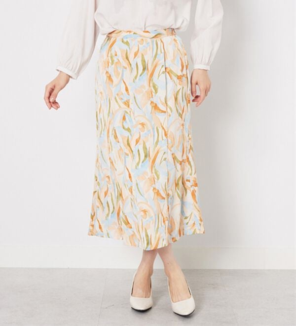 BELLUNA（ベルーナ）の「艶やかプリント切替フレアースカート（ロングスカート）」｜詳細画像