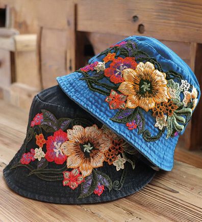 「花刺繍デニムバケットハット（帽子）」
