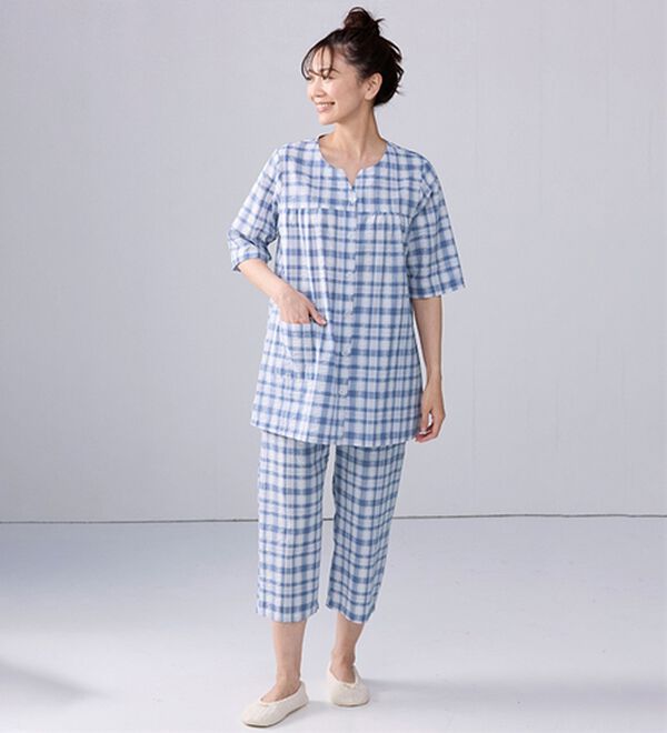 LAVIENNE（ラヴィエンヌ）の「【蒸し暑い夜も快適】綿１００％サッカーパジャマ（パジャマ・ルームウェア）」｜詳細画像