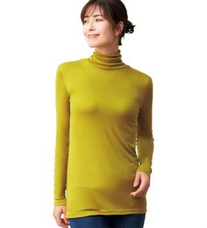 LAVIENNE（ラヴィエンヌ）の「着ぶくれにさよならふわっと暖かインナー（カットソー）」｜詳細画像