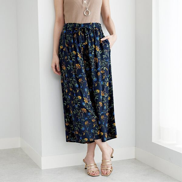 BELLUNA（ベルーナ）の「【接触冷感】レーヨン素材プリントワイドパンツ（ワイドパンツ・ガウチョ）」｜詳細画像