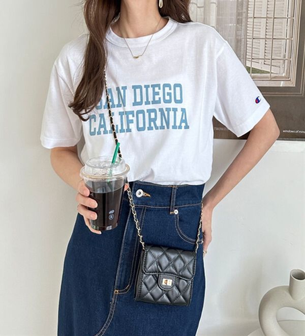 GeeRA（ジーラ）の「【ｃｈａｍｐｉｏｎ】ロゴＴシャツ（Tシャツ）」｜詳細画像