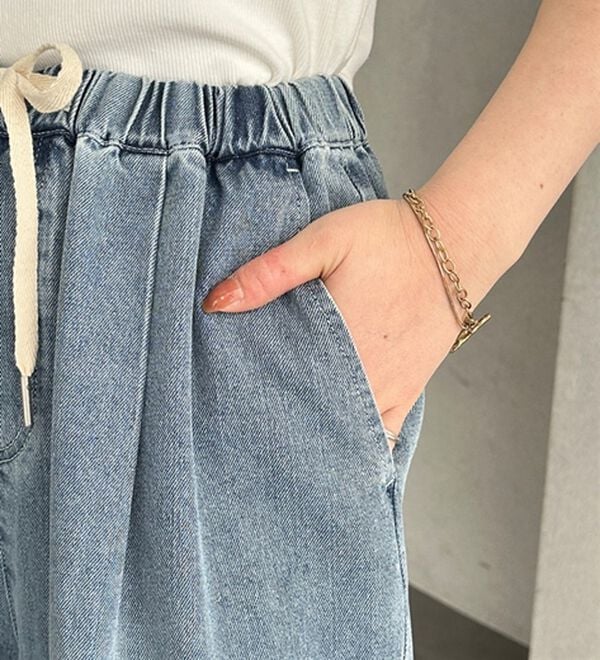 GeeRA（ジーラ）の「美脚見えイージーワイドデニムパンツ（フルレングスパンツ）」｜詳細画像