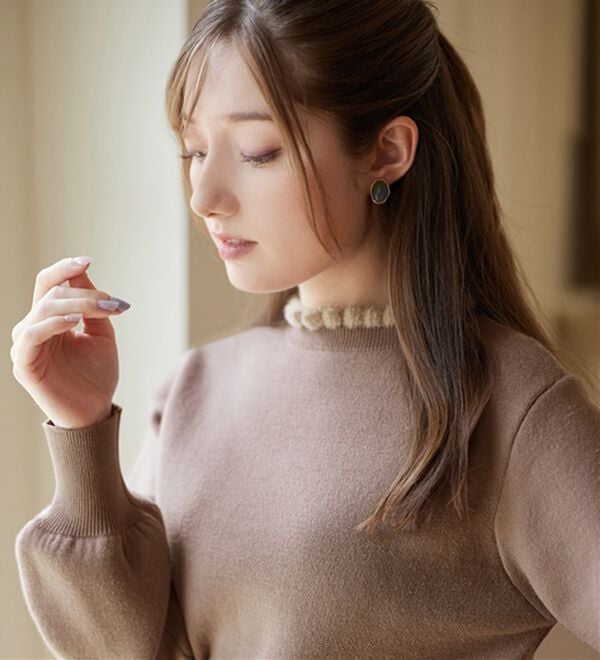 alotta（アロッタ）の「毛布のように温かい　裏シャギーパフ袖ニット（ニット・セーター）」｜詳細画像