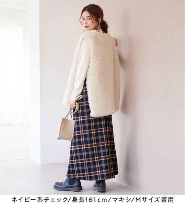 Viola e Viola（ヴィオラ エ ヴィオラ）の「【蓄熱保温】裏ファーフレアースカート（選べる！２丈）（ロングスカート）」｜詳細画像