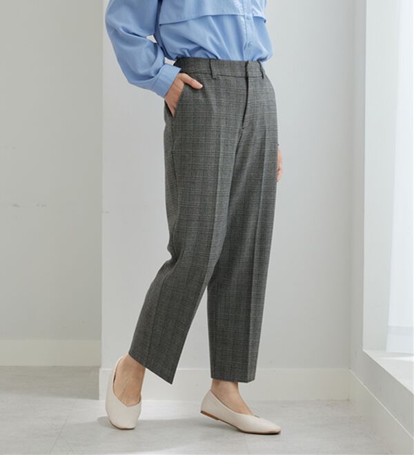 BELLUNA（ベルーナ）の「サマ見え（SW）ウール調素材ストレートパンツ（フルレングスパンツ）」｜詳細画像