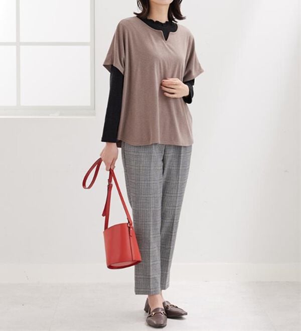 BELLUNA（ベルーナ）の「【2点セット】もちもち素材キーネックポンチョアンサンブル（アンサンブル）」｜詳細画像