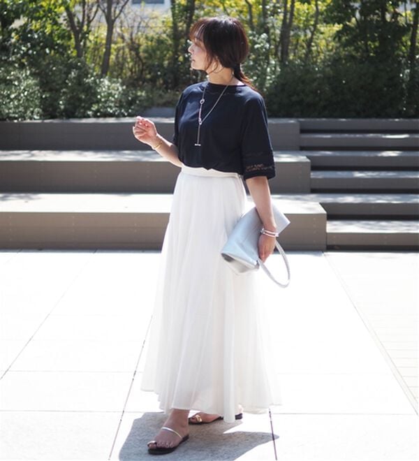 BELLUNA（ベルーナ）の「衿＆袖ハシゴレース使いプルオーバー（カットソー）」｜詳細画像