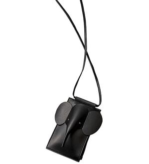 BELLUNA（ベルーナ）の「ゾウさんモチーフ　貴重品ポシェット（その他バッグ）」｜黒