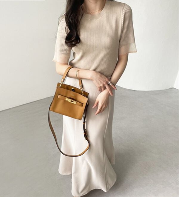 GeeRA（ジーラ）の「『ドラマ着用商品』 袖口シアーリブニット（ニット・セーター）」｜詳細画像