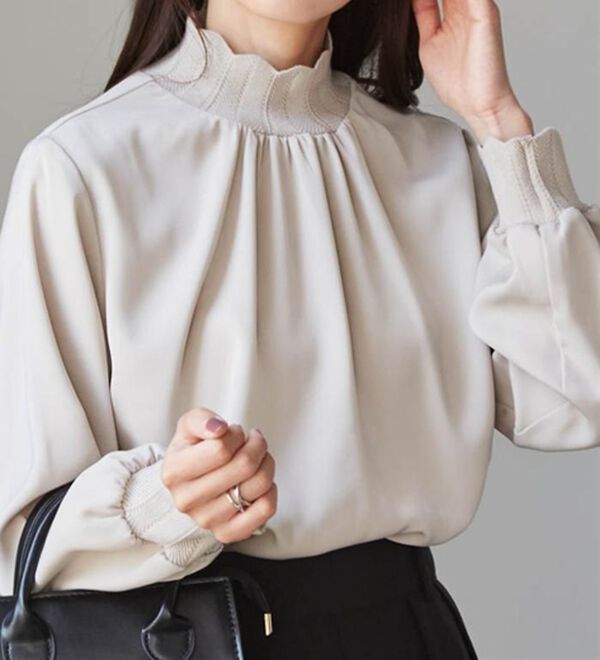 RANAN（ラナン）の「スカラップリブニット使いブラウス（ブラウス）」｜詳細画像