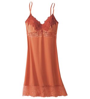 LAVIENNE（ラヴィエンヌ）の「【ラヴィモア】気分も上がるご褒美レーススリップ（肌着・インナーウェア）」｜オリエンタルオレンジ