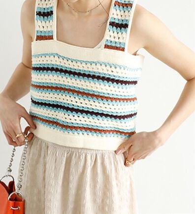 GeeRA（ジーラ）の「かぎ針編み風カラーニットビスチェ（ベスト）」