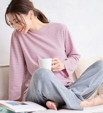 LAVIENNE（ラヴィエンヌ）の「【とろける肌心地】綿１００％あったかスムースパジャマ（パジャマ・ルームウェア）」