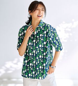 BELLUNA（ベルーナ）の「遊び心はずむ！綿１００％プリントシャツ（シャツ）」｜サボテン