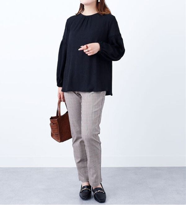 BELLUNA（ベルーナ）の「ウルトラ美脚！ストレッチパンツ（フルレングスパンツ）」｜詳細画像