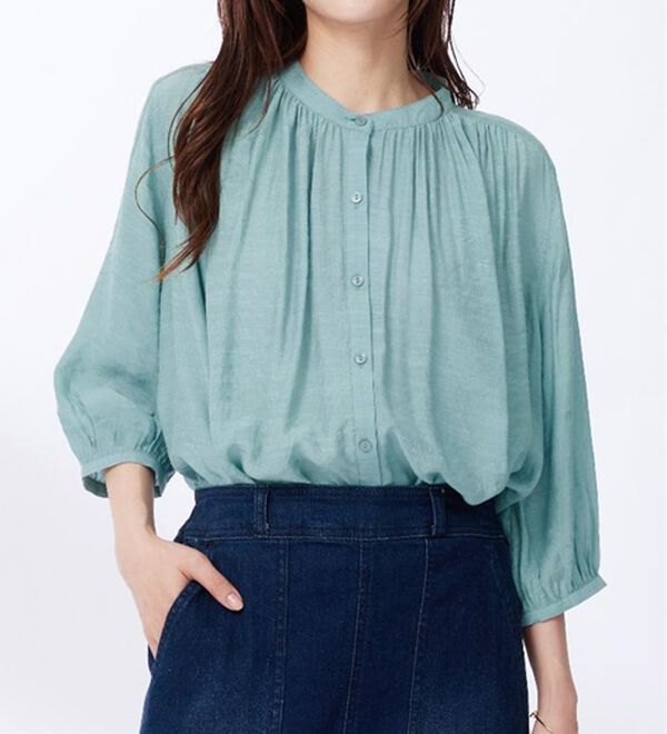 BELLUNA（ベルーナ）の「【新色追加】スラブ素材ギャザーデザインブラウス（ブラウス）」｜詳細画像