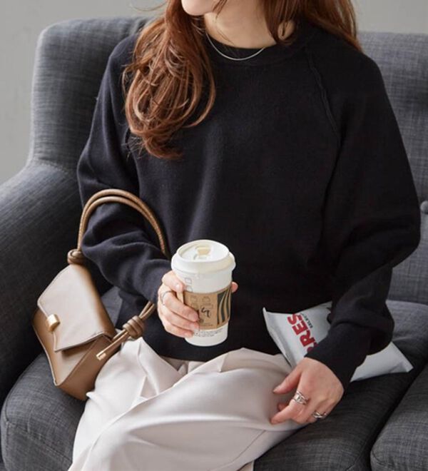 RANAN（ラナン）の「パチパチしにくい！大人のきれいめトレーナーニット（ニット・セーター）」｜詳細画像