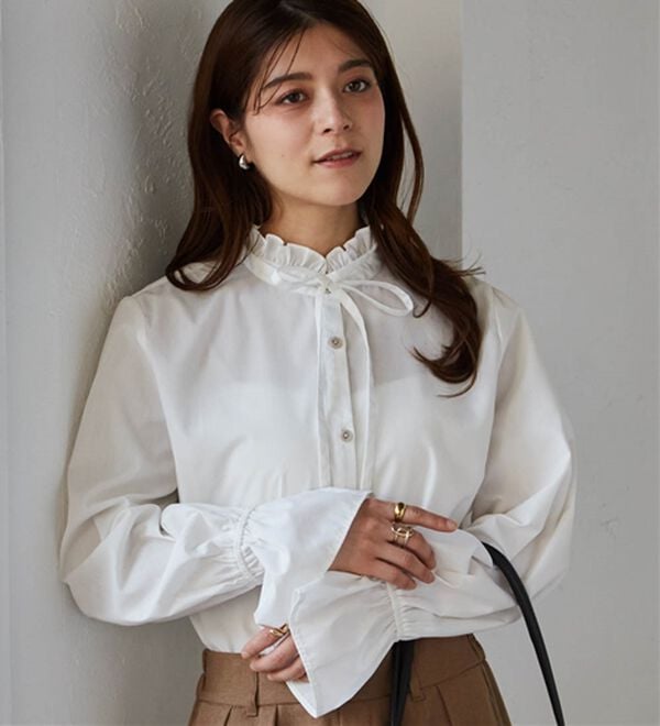 RANAN（ラナン）の「プチフリルリボン付きブラウス（ブラウス）」｜詳細画像