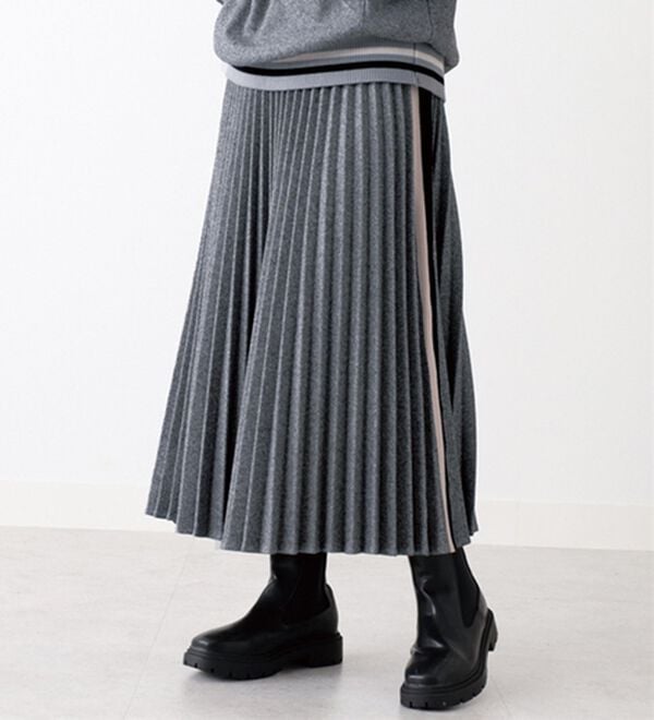 BELLUNA（ベルーナ）の「【Ｌａｇｒｉｌｕａ】ウール調素材ヘリンボーン柄スカート（ロングスカート）」｜グレー系