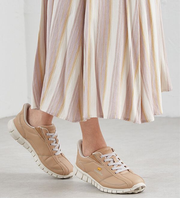 ルフラン（ルフラン）の「レディース＜ゴールデンベア＞かがまずラクチン！スポッとウォーキング（スニーカー）」｜詳細画像