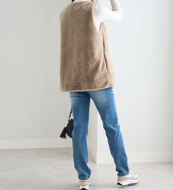 BELLUNA（ベルーナ）の「ホック付き！着映えるファーベスト（ベスト）」｜詳細画像