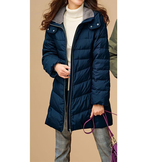 BELLUNA（ベルーナ）の「フレンチダウン使いロング丈デザインコート（ロングコート）」｜ネイビー