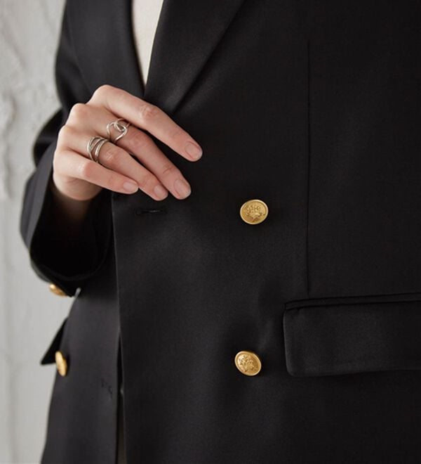 RANAN（ラナン）の「洗える！ゴールド調ボタンWテーラードジャケット（テーラードジャケット）」｜詳細画像