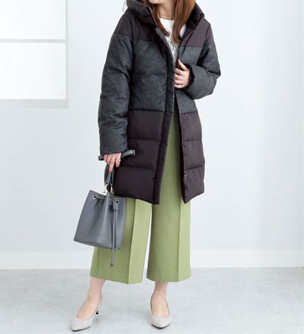 BELLUNA（ベルーナ）の「切替デザインロング丈ダウンコート（ダウンコート・ジャケット・ベスト）」｜詳細画像