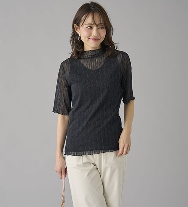 BELLUNA（ベルーナ）の「【５分袖】波柄立体ジャカードシアーインナー（カットソー）」｜詳細画像