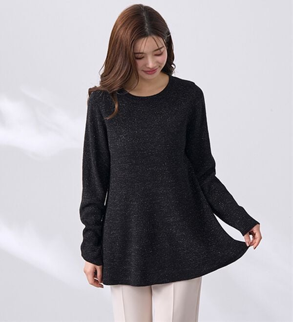 BELLUNA（ベルーナ）の「ラメ入りあぜ編フレアーニットチュニック（ニット・セーター）」｜詳細画像